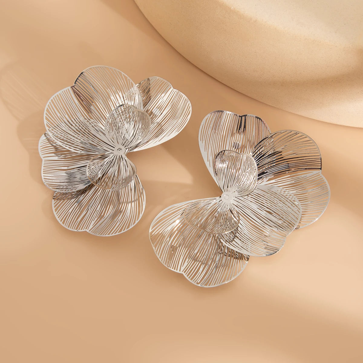 Shixin elegante multi camada pétala flor orelha studs brincos para mulheres clássico cor de ouro floral piercing brincos moda jóias