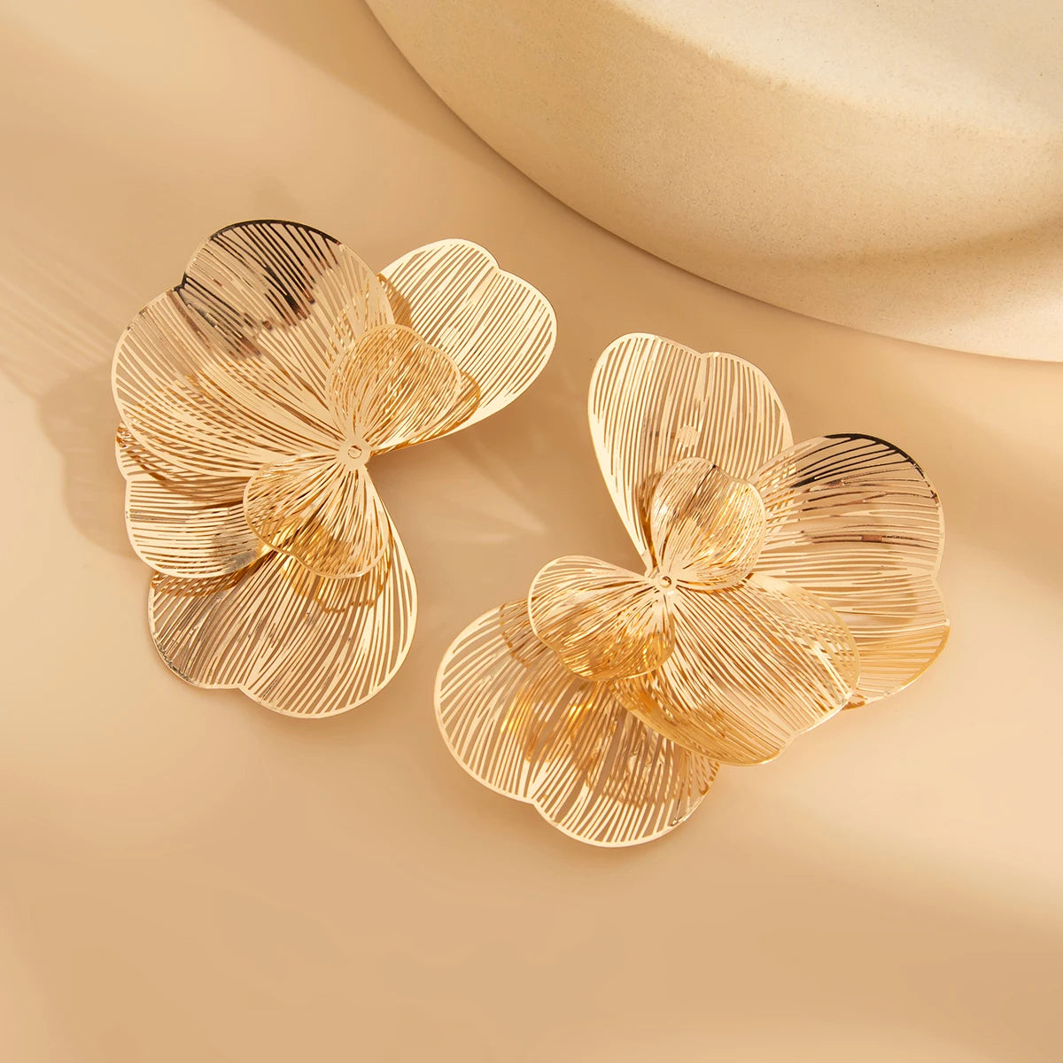 Shixin elegante multi camada pétala flor orelha studs brincos para mulheres clássico cor de ouro floral piercing brincos moda jóias