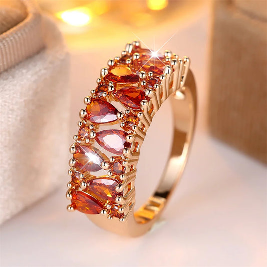 Anéis de gota de água com pedra de corte de pêra de zircônia vermelha para mulheres vintage cor dourada anel de noivado joias de casamento presentes de aniversário de noiva